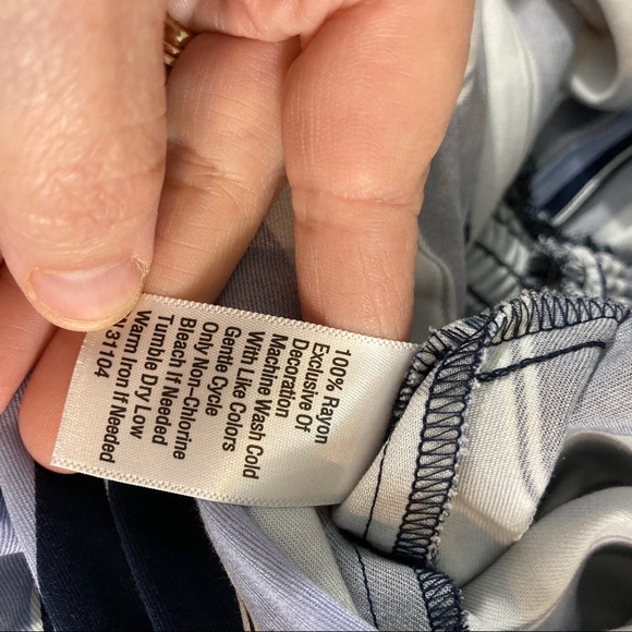 NWT Madison Sleeveless Stripe Jumpsuit - Picture 11 of 13